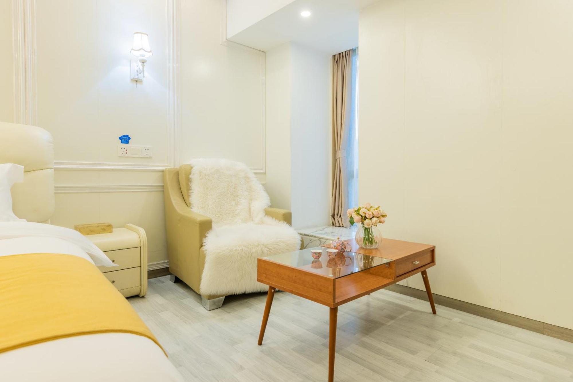 Lavande International Aparthotel Us Consulate General Guangzhou Zhujiang New Town Metro Branch - Free Shuttle Bus To Canton Fair Complex During Canton Fair Period & Free Vpn Internet Access Экстерьер фото