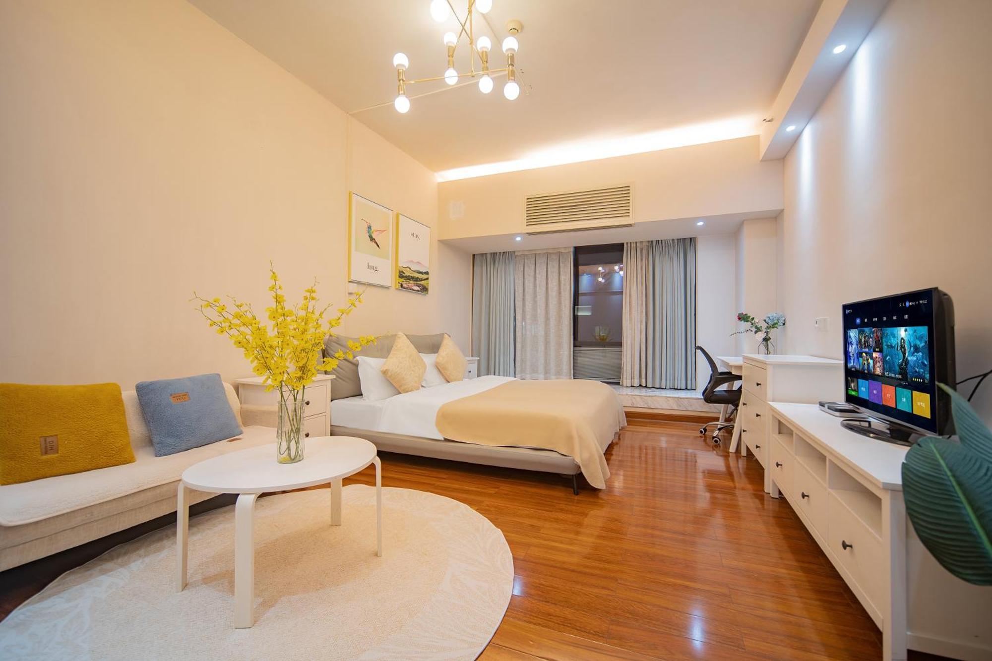 Lavande International Aparthotel Us Consulate General Guangzhou Zhujiang New Town Metro Branch - Free Shuttle Bus To Canton Fair Complex During Canton Fair Period & Free Vpn Internet Access Экстерьер фото