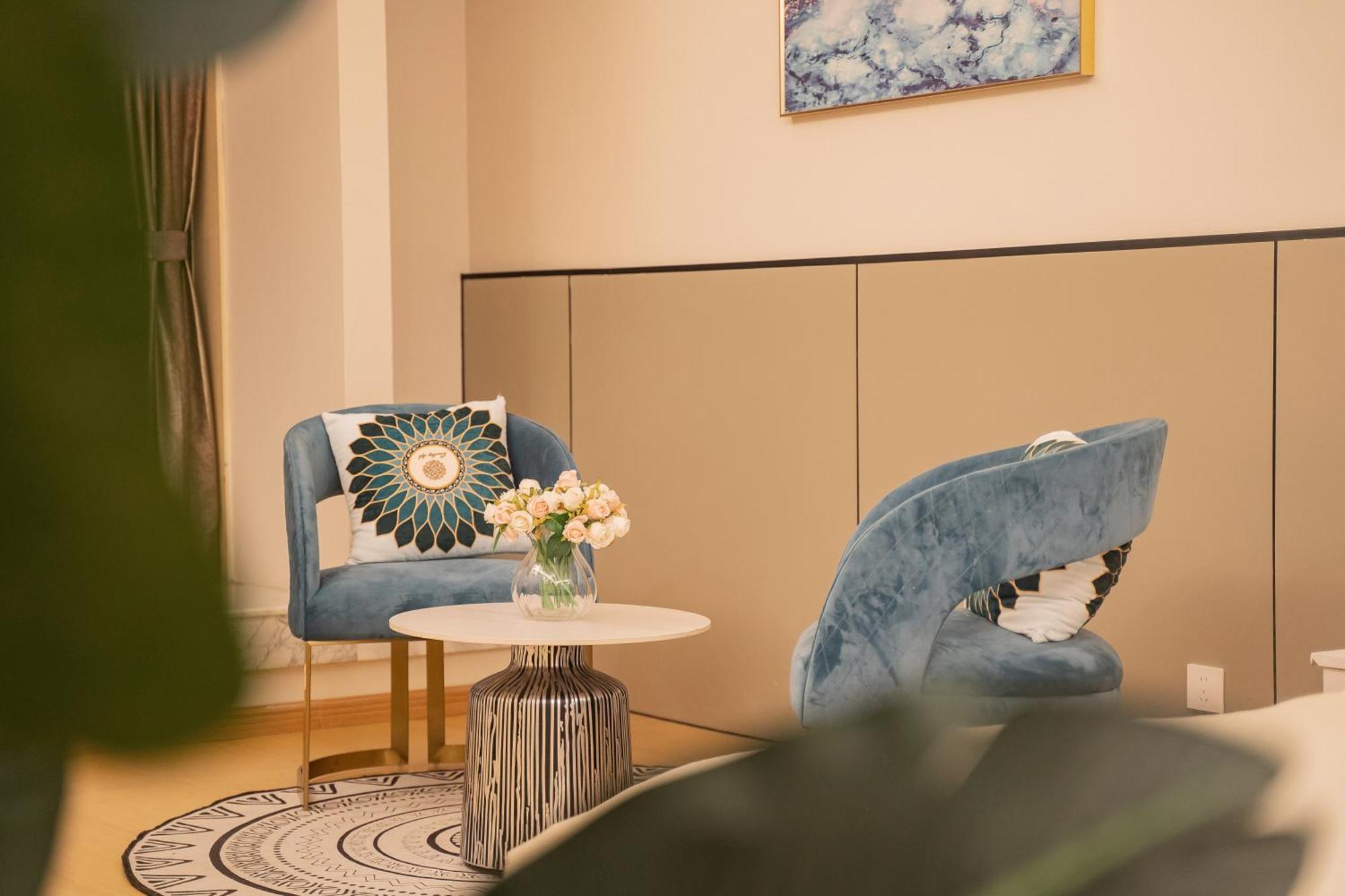 Lavande International Aparthotel Us Consulate General Guangzhou Zhujiang New Town Metro Branch - Free Shuttle Bus To Canton Fair Complex During Canton Fair Period & Free Vpn Internet Access Экстерьер фото